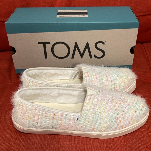 TOMS ALPARGATA CUPSOLES NATURAL CHENILLE SWEATER KNIT/FAUX FUR SIZE 9 - Picture 2 of 7